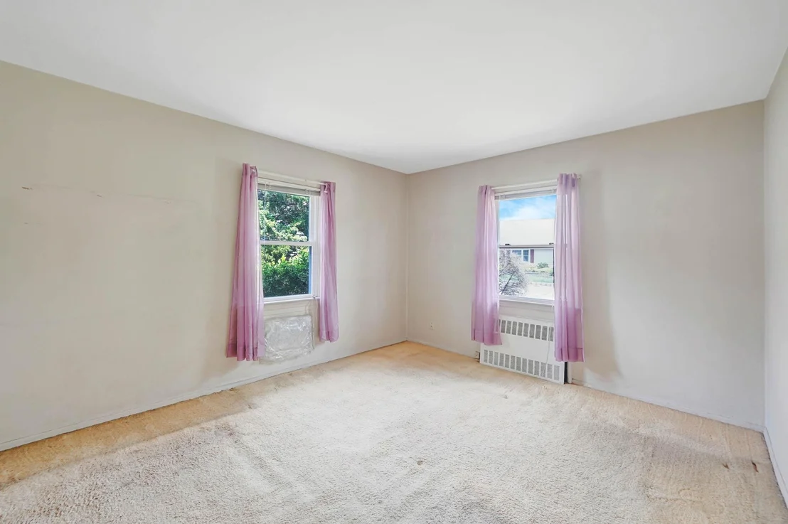 Photo of 108 Foster Boulevard