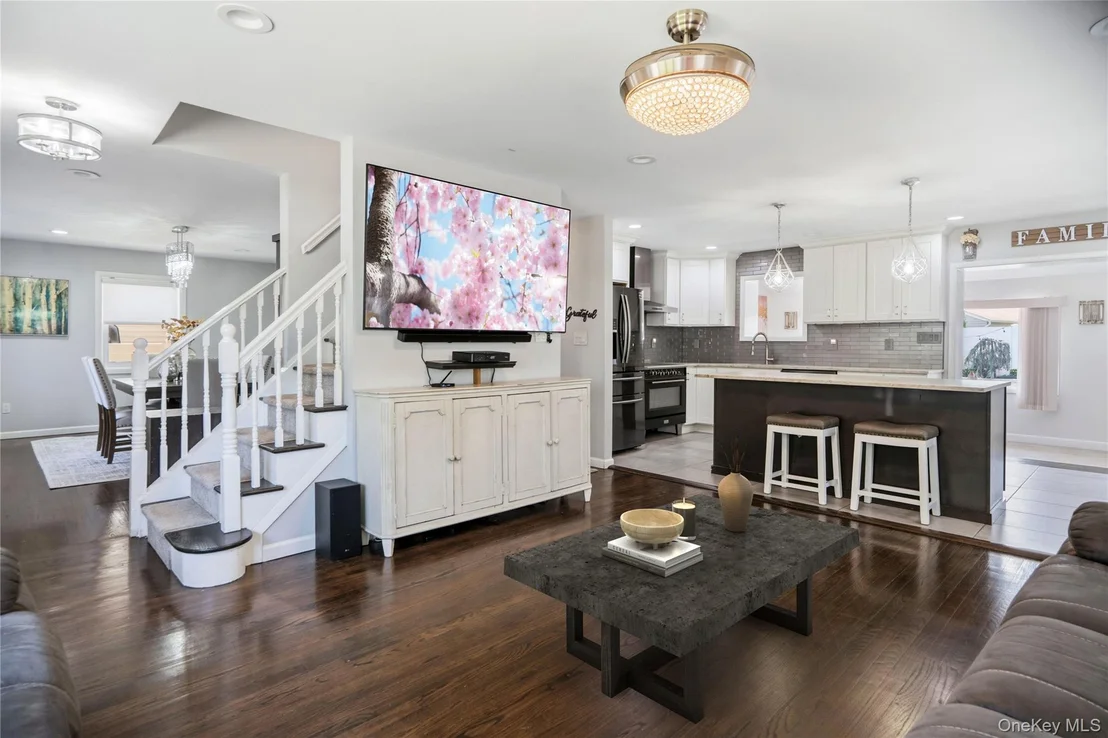 Photo of 1005 Ferngate Drive