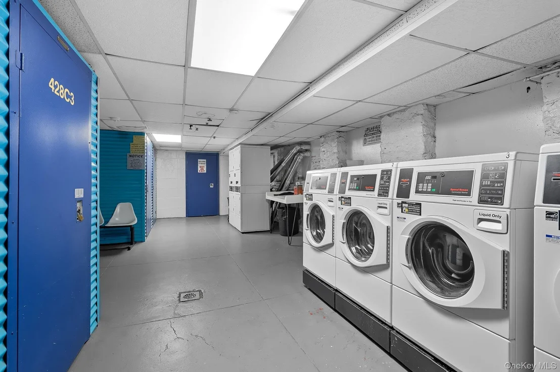 Photo of Unit 5A at 830 Bronx River Road