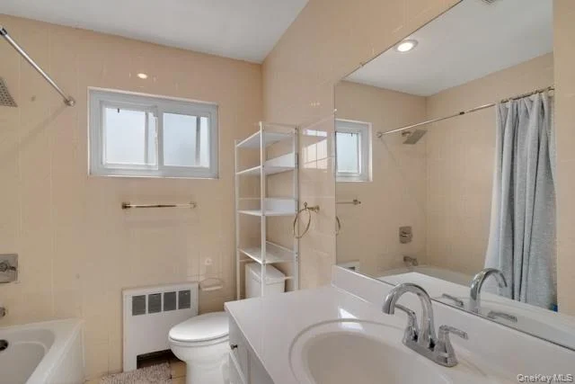 Photo of 1033 Rosedale Road