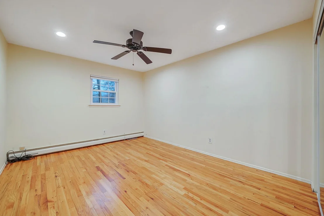 Photo of 1 Kent Place