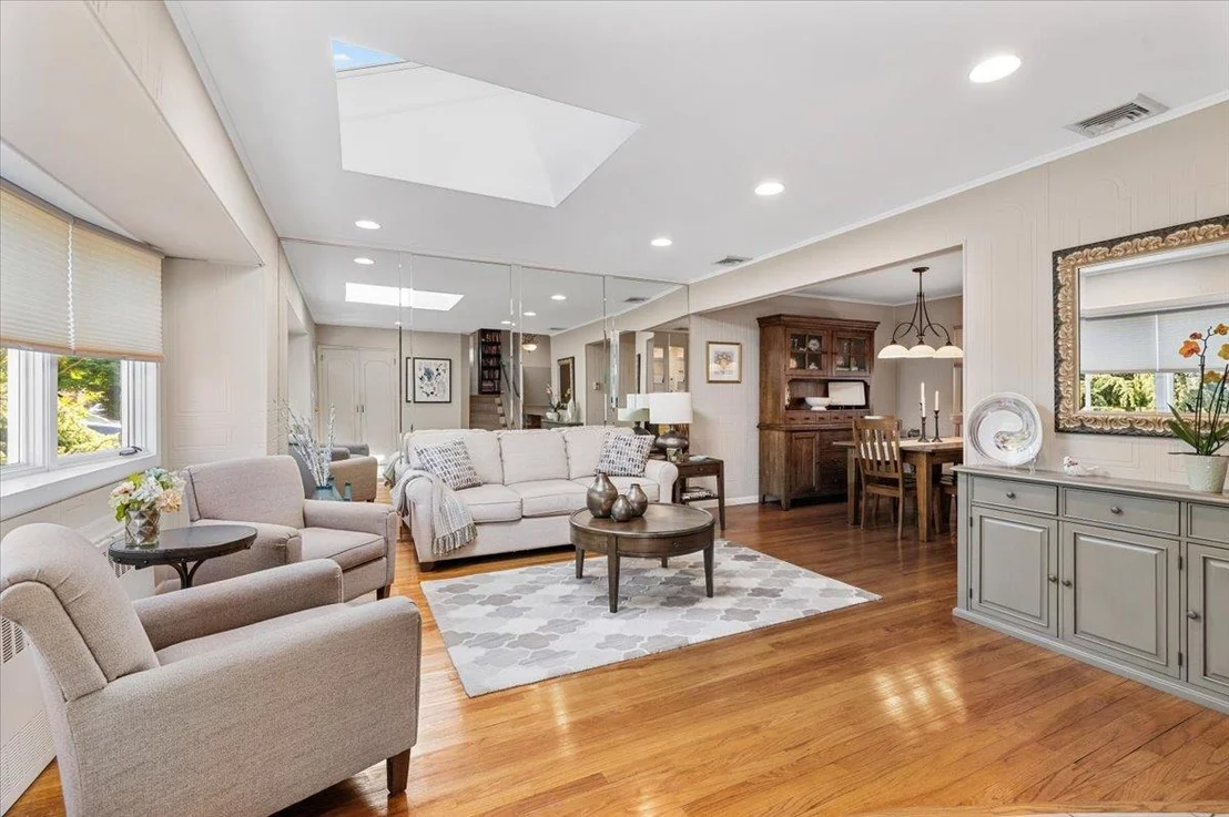 Photo of 11 Halcourt Drive