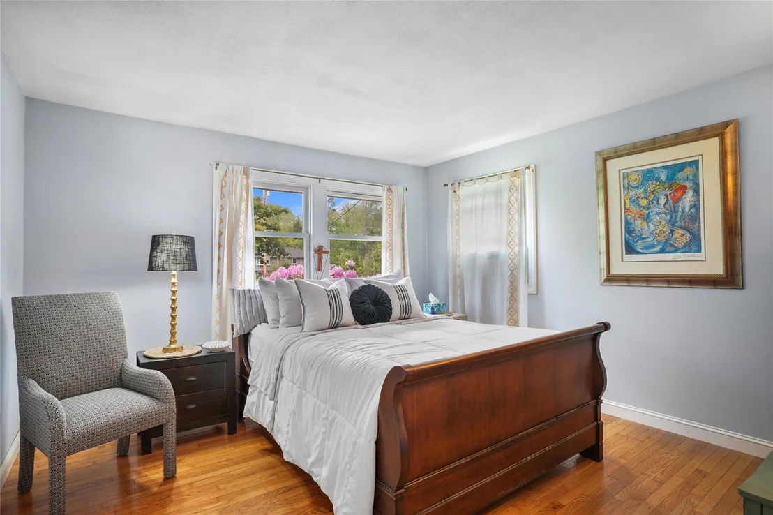 Photo of 7 Rustic Road