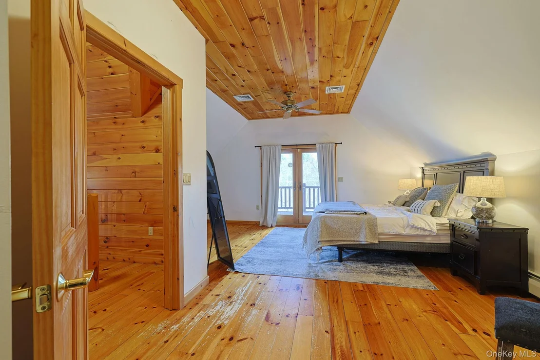 Photo of 412 Pine Grove Road