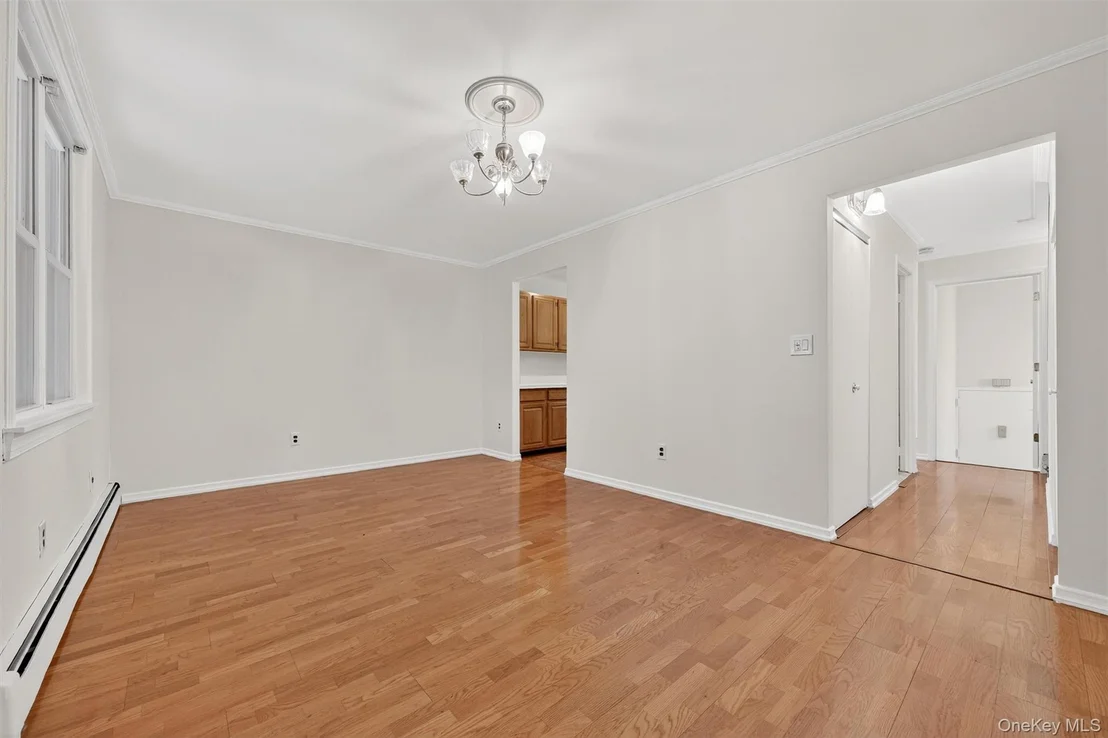 Photo of 1042 Fox Street