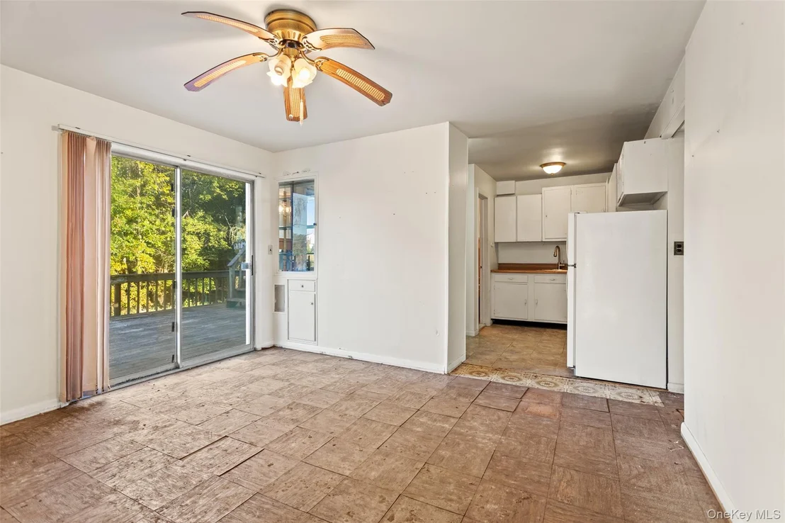 Photo of 180 Bradford Avenue