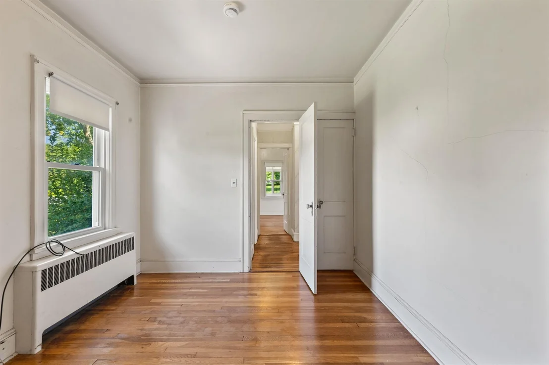 Photo of 98 Westlake Drive