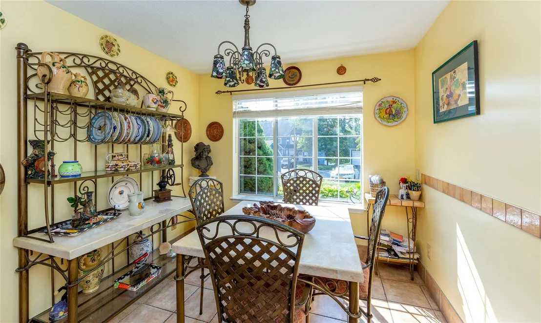 Photo of 1704 Windsor Lane