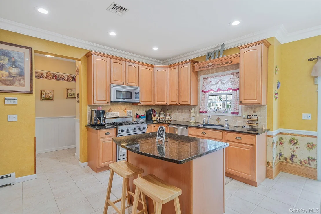 Photo of 9 Tuthill Creek Drive