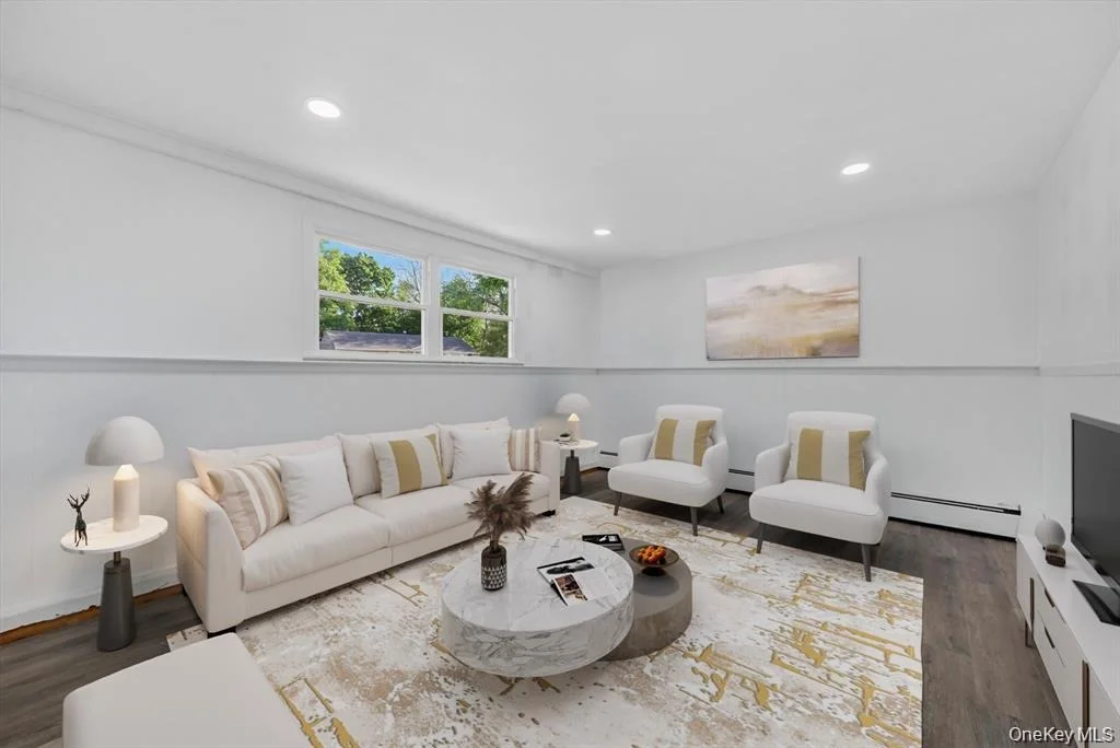 Photo of 8 Mockingbird Lane