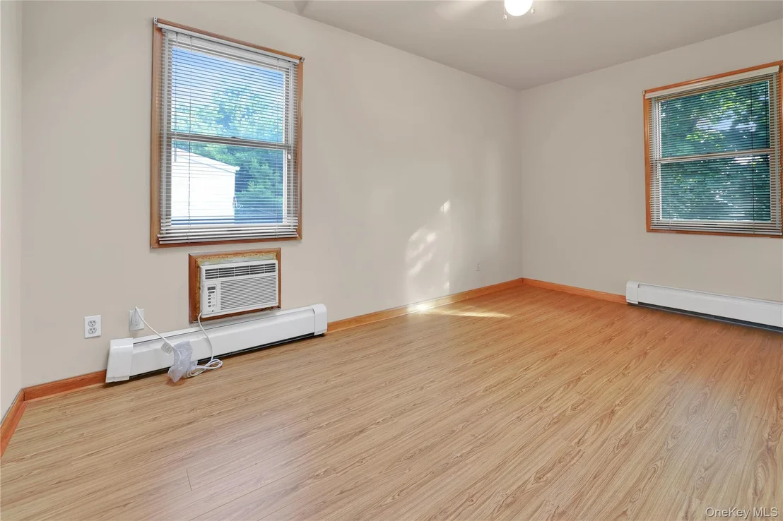 Photo of 33 Park Circle