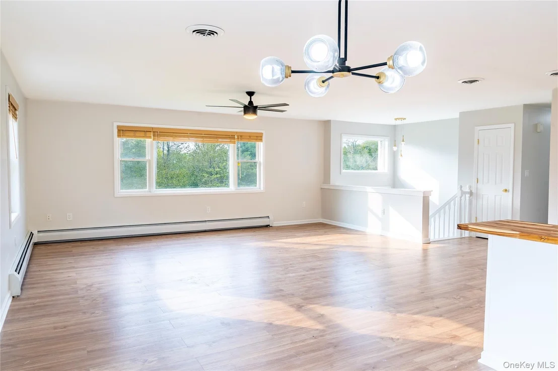 Photo of 376 Wade Road