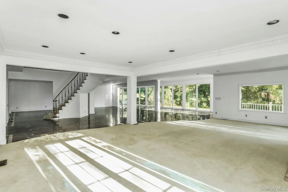 Photo of 21 Overbrooke Lane
