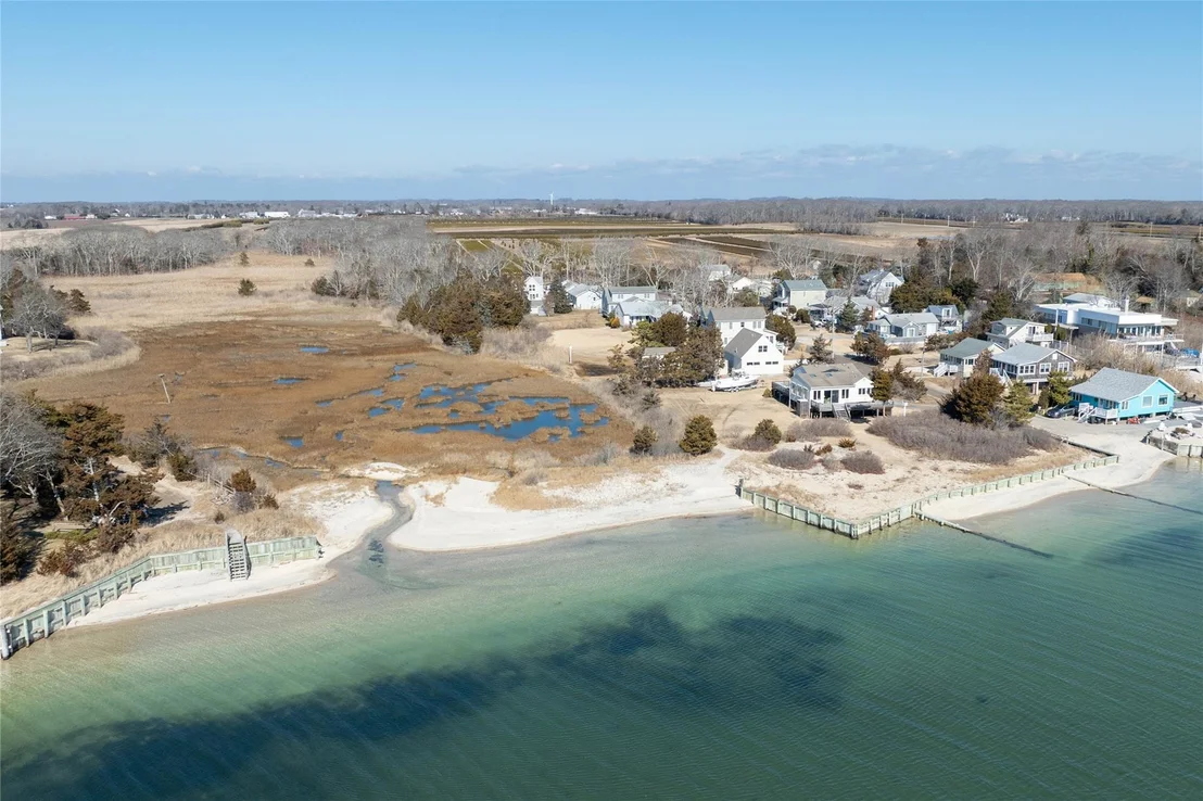 Photo of 17 Beach Road