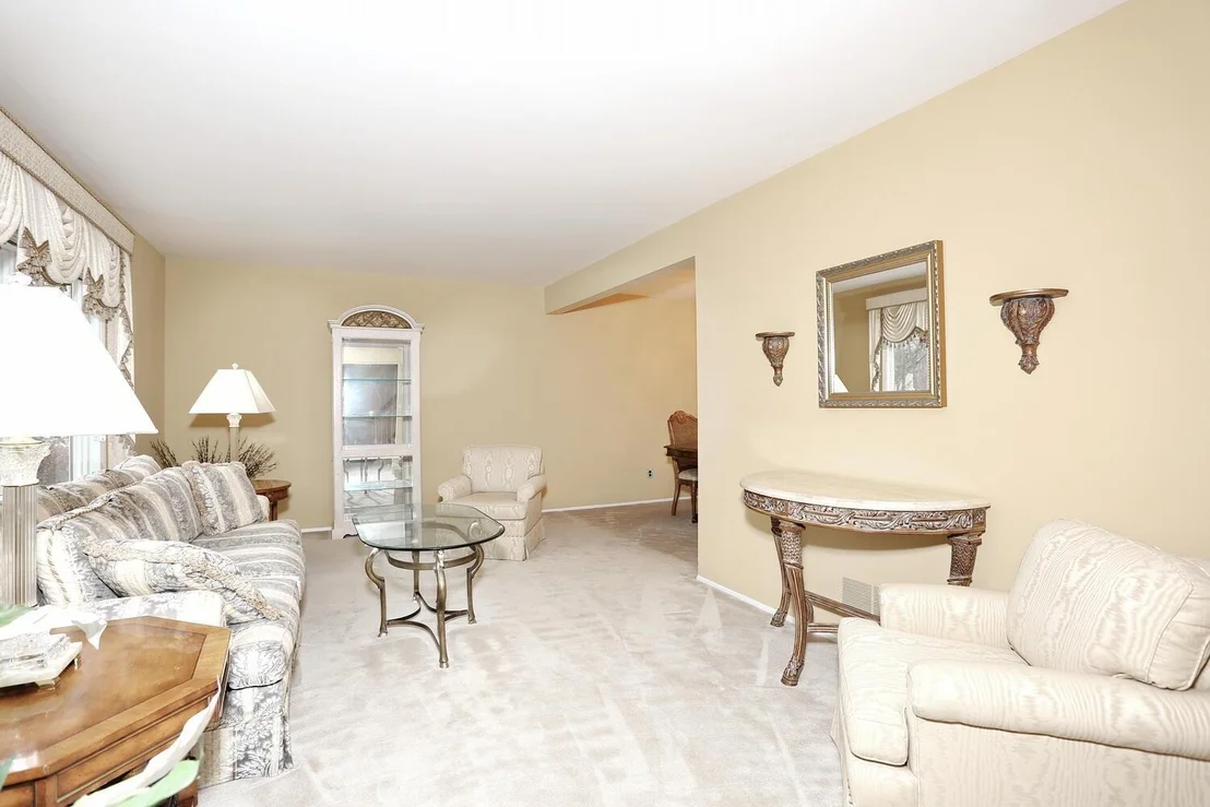 Photo of 50 Princeton Drive