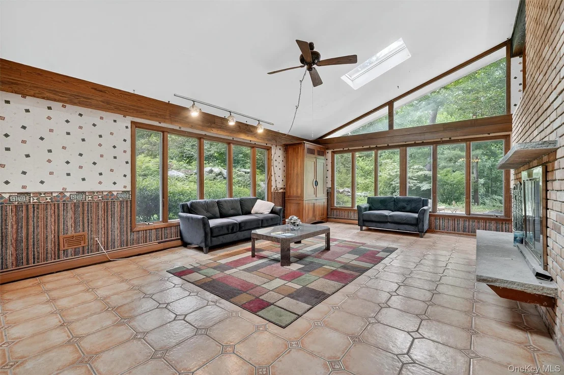 Photo of 4 Cedar Hill Road