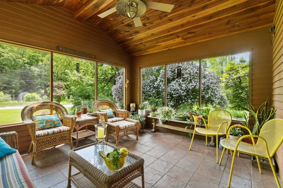 Photo of 237 Barrett Hill Road
