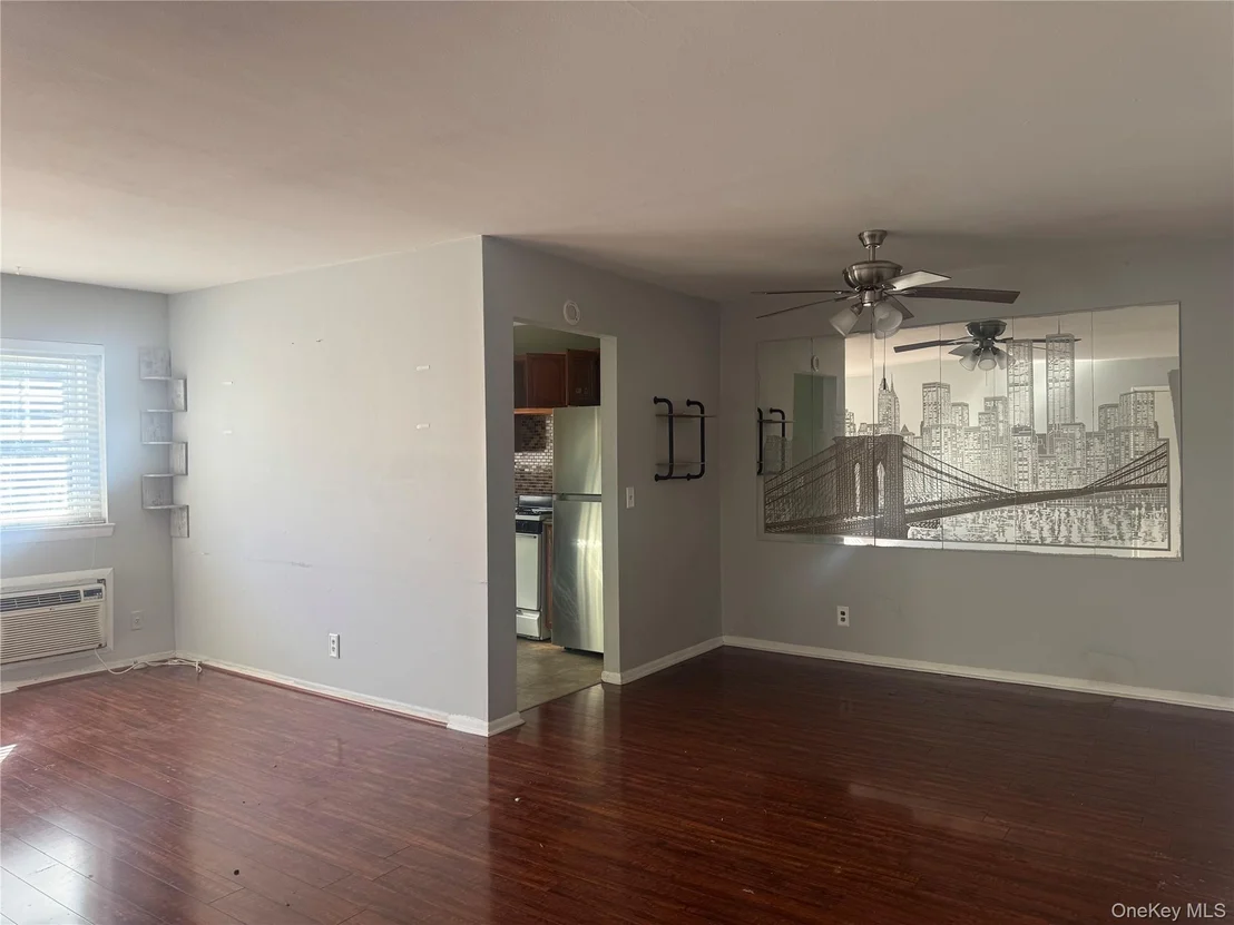 Photo of Unit F6 at 1879 Crompond Road