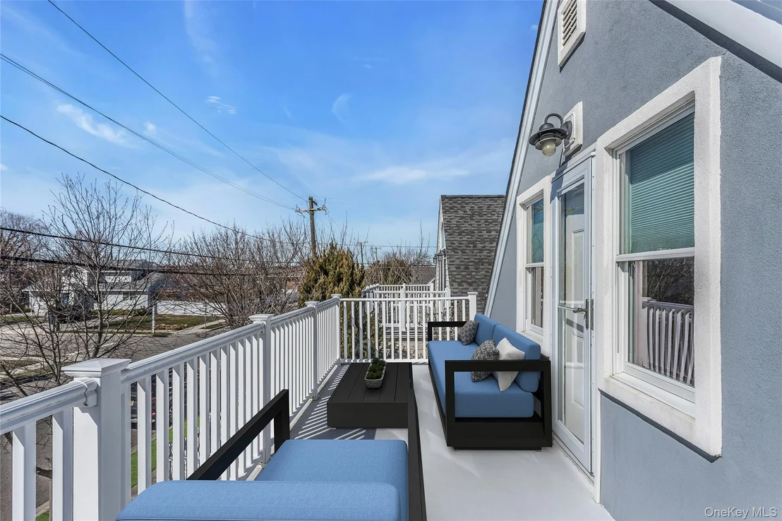 Photo of 2108 Bay Boulevard
