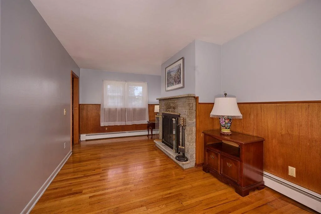 Photo of 152 Bart Drive