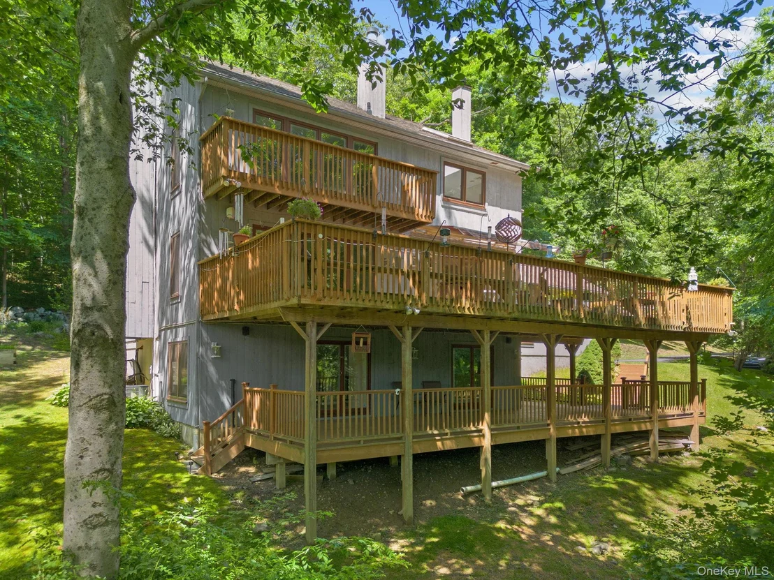 Photo of 23 River Road