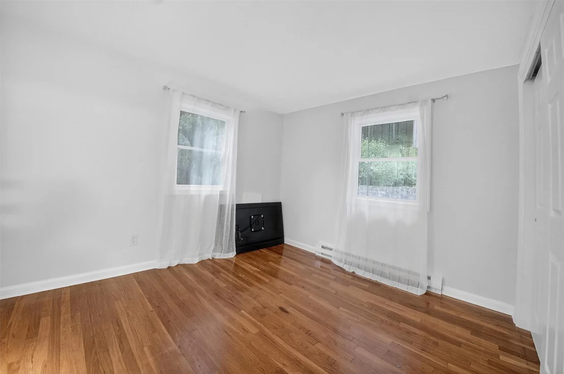 Photo of 12 Valley Lane