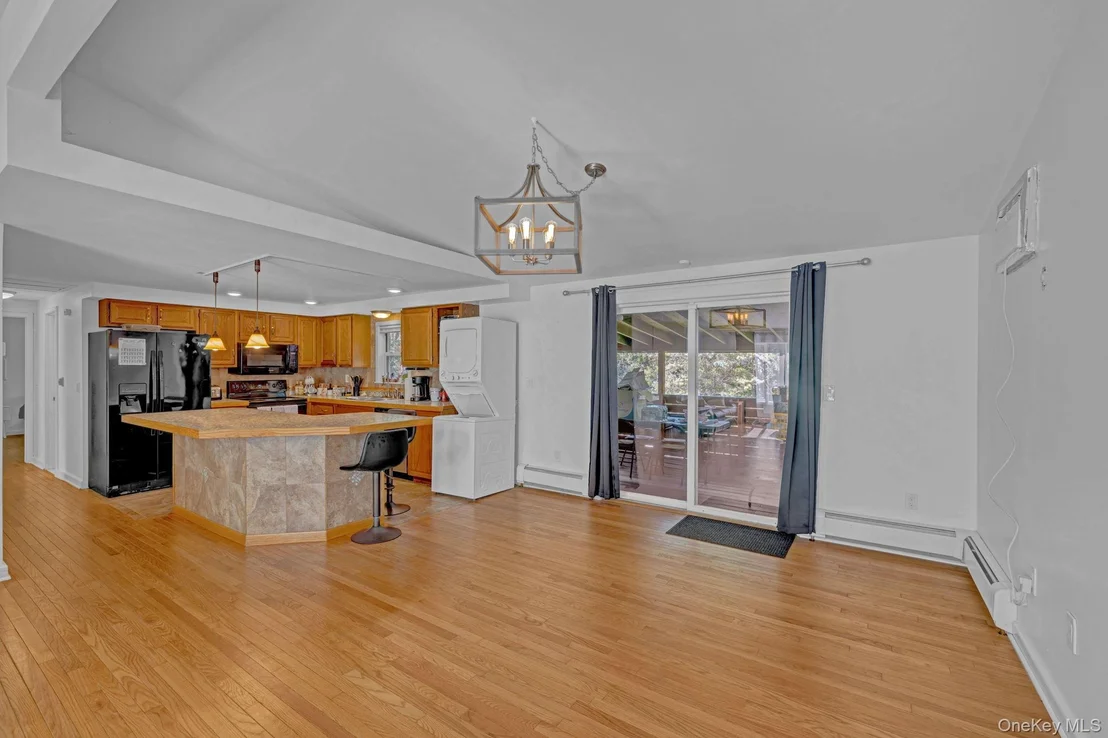 Photo of 128 Kentview Drive