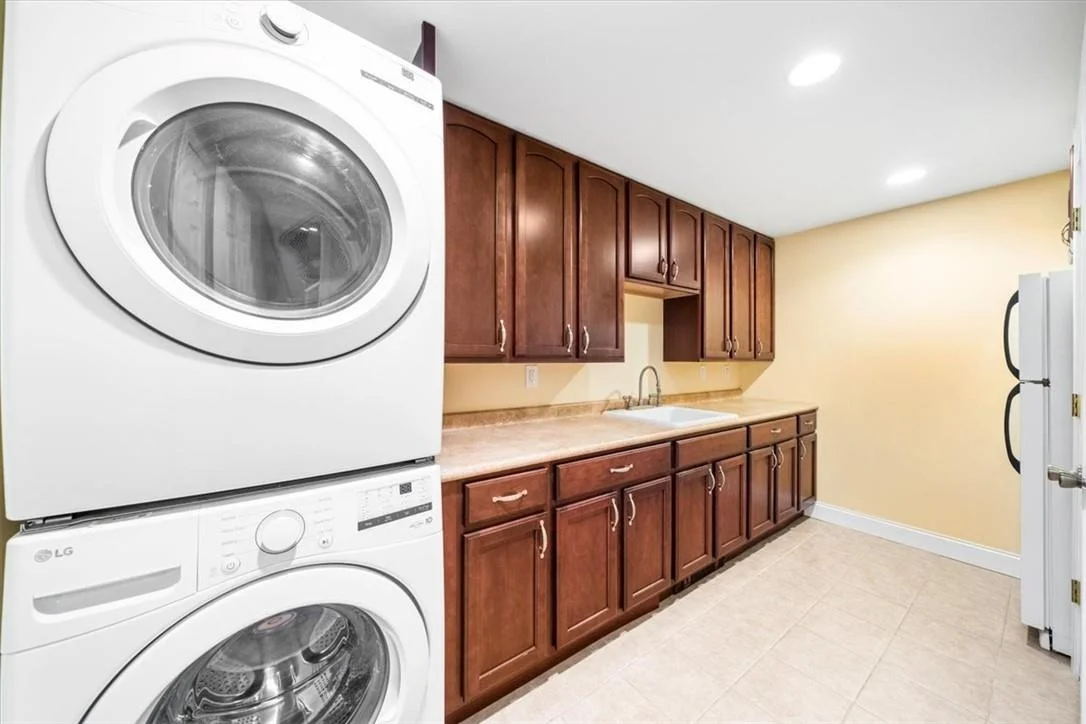 Photo of 46 Brookview Drive