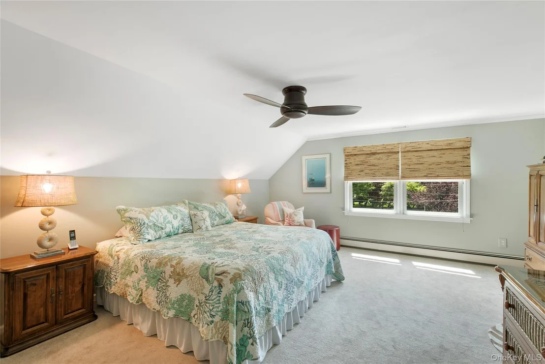 Photo of 450 Maple Lane