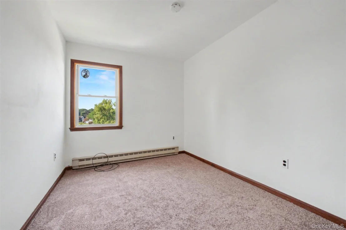 Photo of 33 Grandview Drive