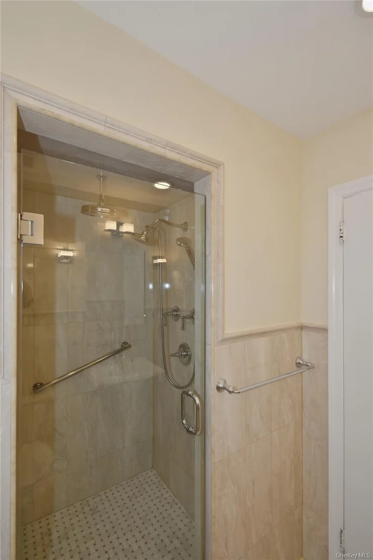 Photo of 25 Brookfield Road