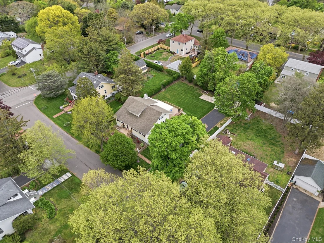 Photo of 414 Potter Boulevard