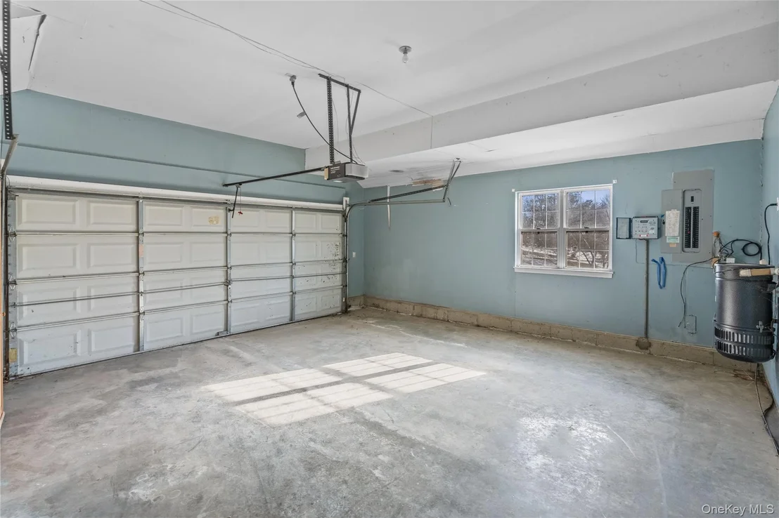 Photo of 2 Bridle Way