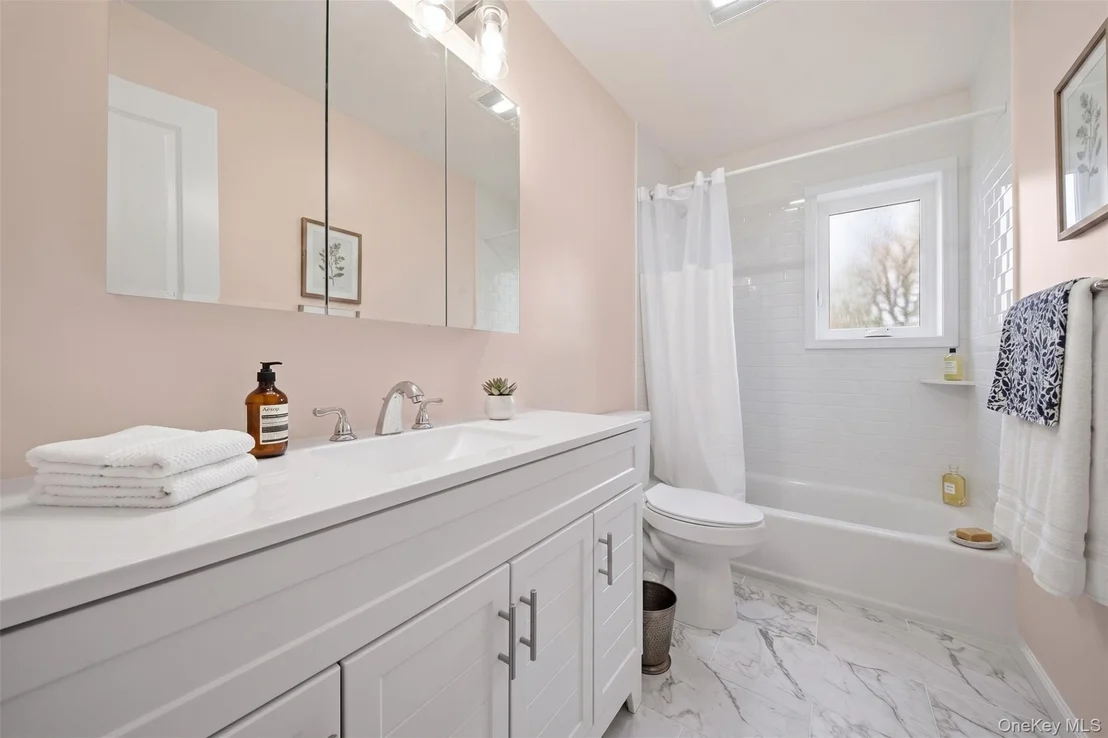 Photo of 3746 Carrel Boulevard