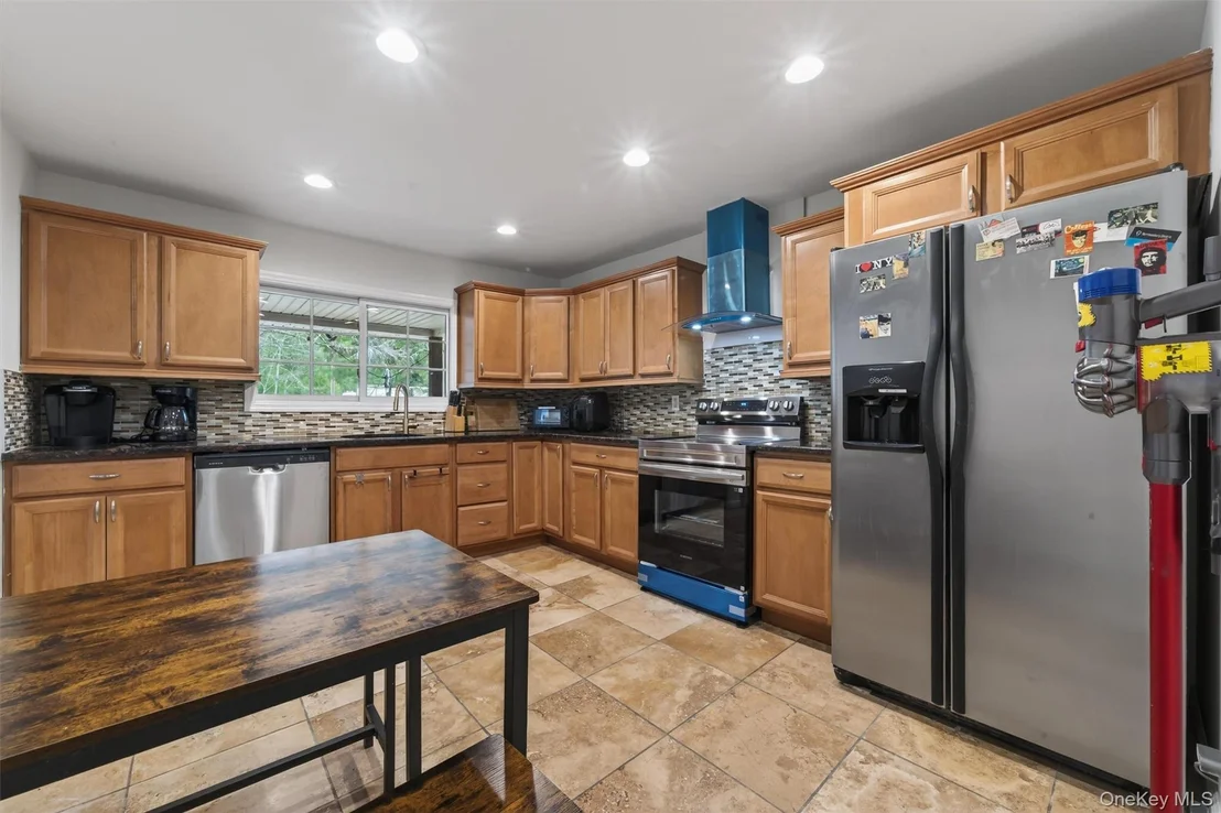 Photo of 86 Beaver Brook Road