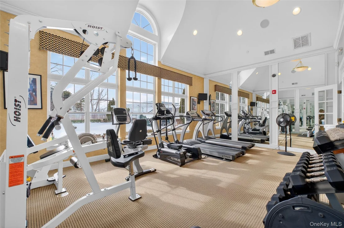 Photo of 310 Bridgeview Drive