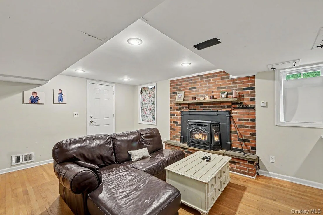 Photo of 2 Edward Street