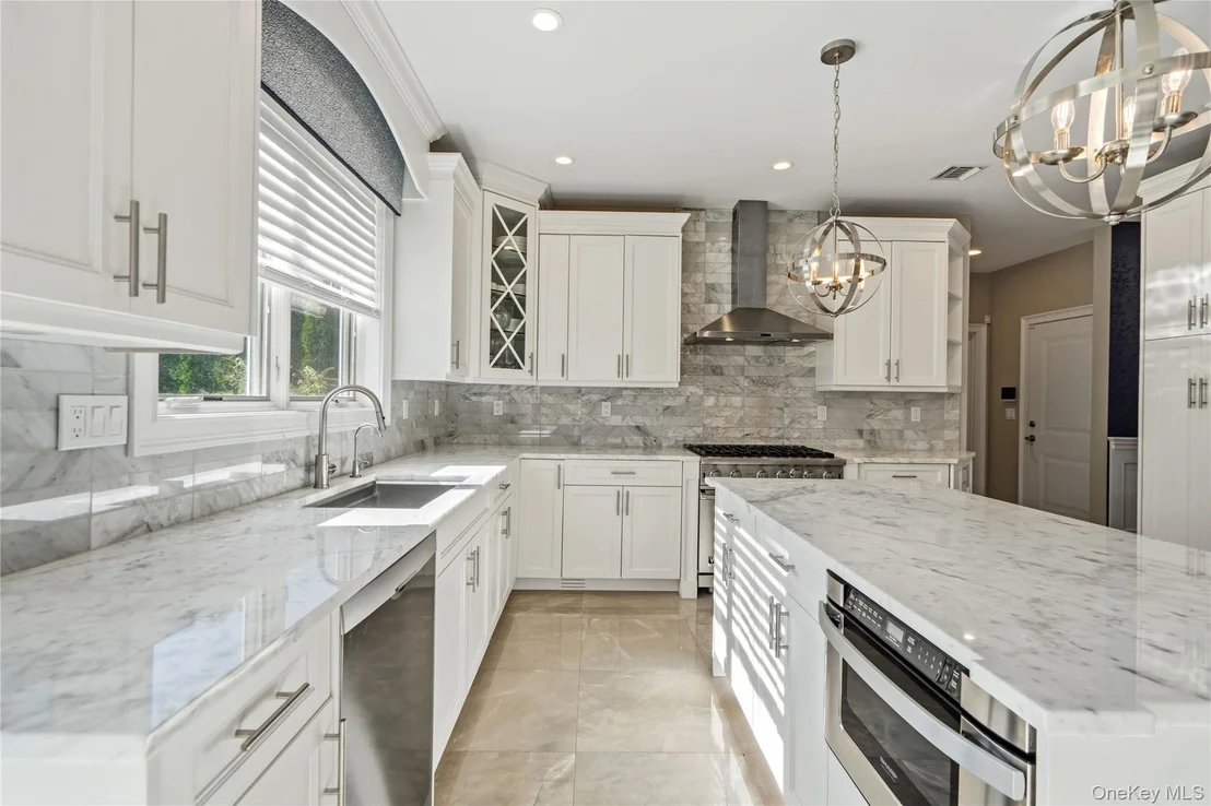 Photo of 55 Belmont Circle