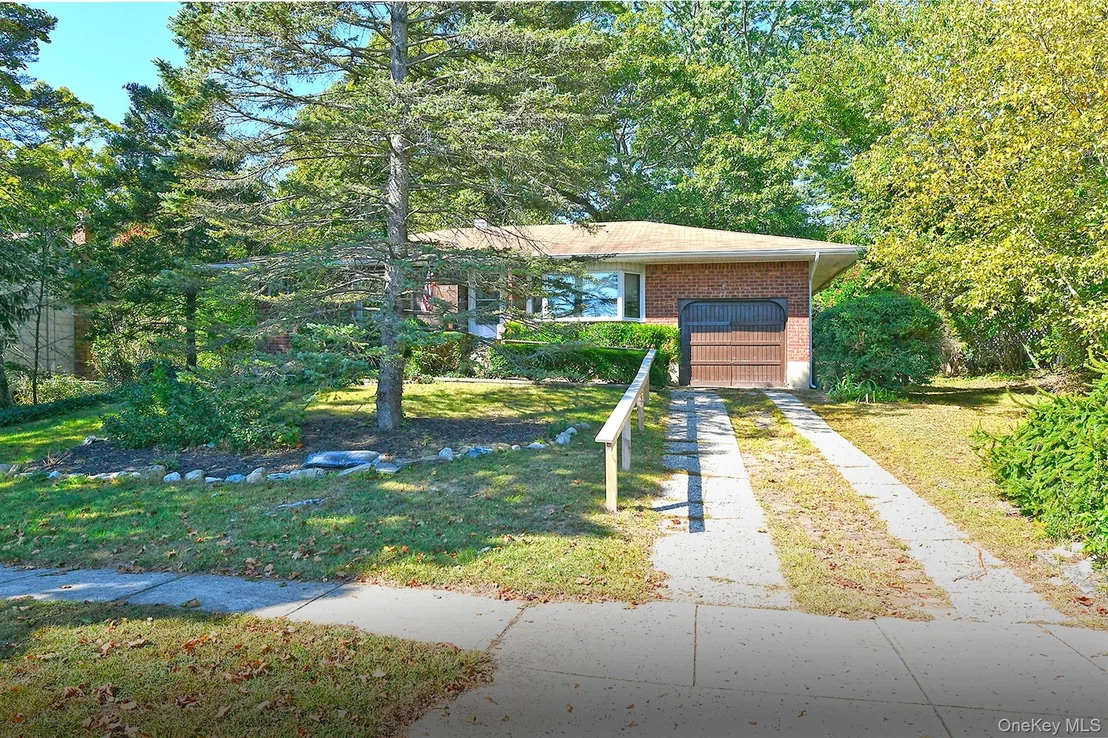 Photo of 80 Marie Crescent