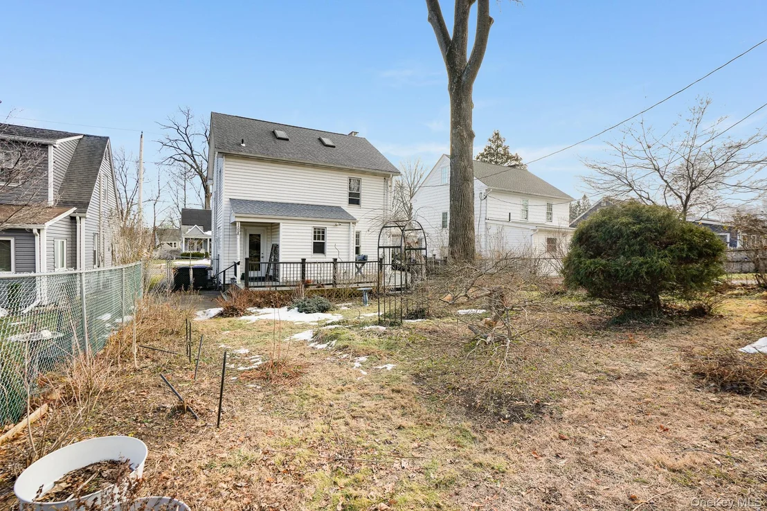 Photo of 31 Wilson Boulevard