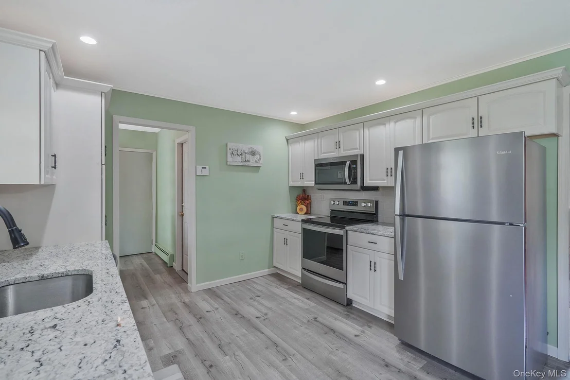 Photo of 86 Rustic Avenue