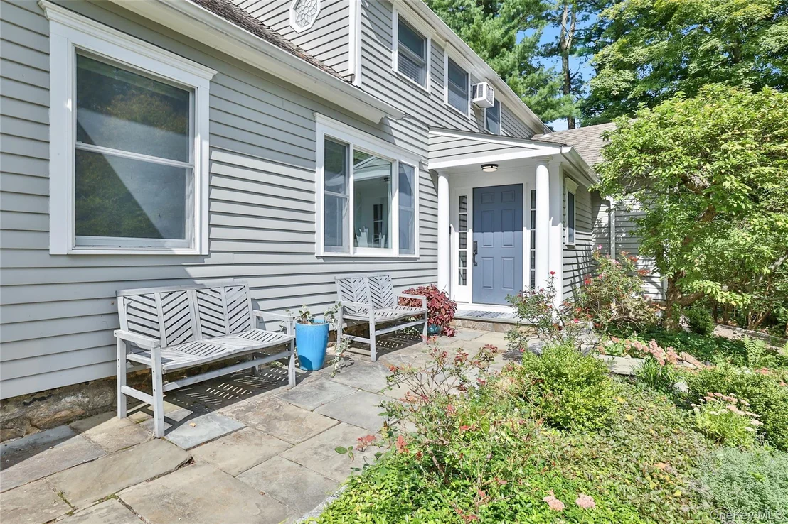Photo of 8 Old Roaring Brook Road