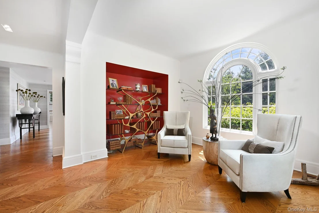 Photo of 73 Park Drive S
