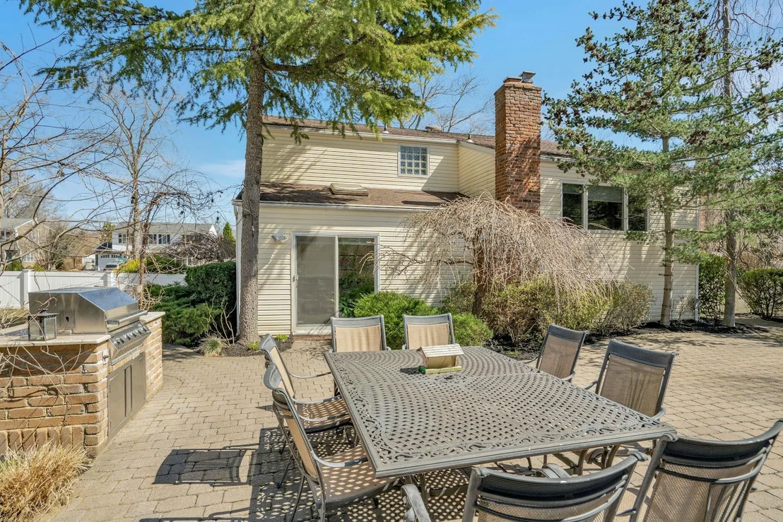 Photo of 16 Glenmere Lane