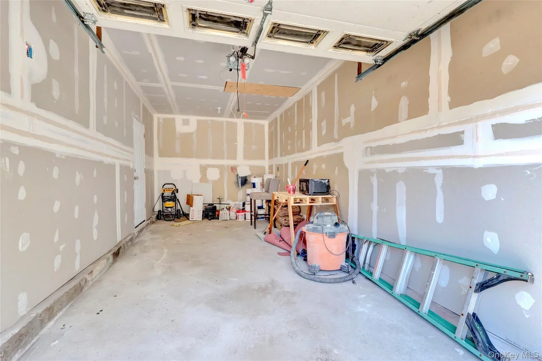Photo of 339 Barton Avenue