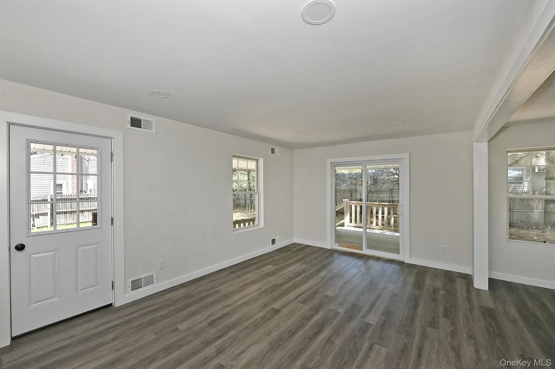 Photo of 208 Lake Drive