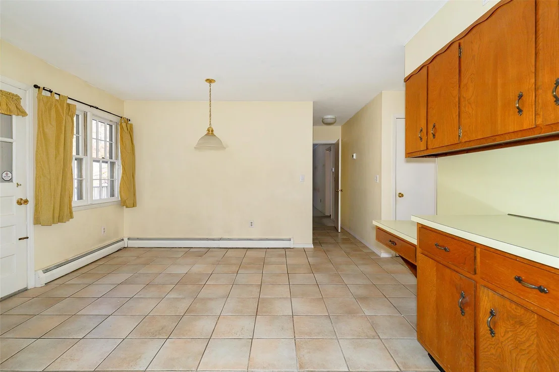 Photo of 19 Surrey Lane