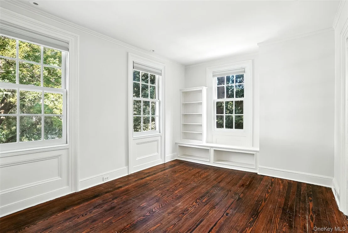 Photo of 14 Mendota Avenue