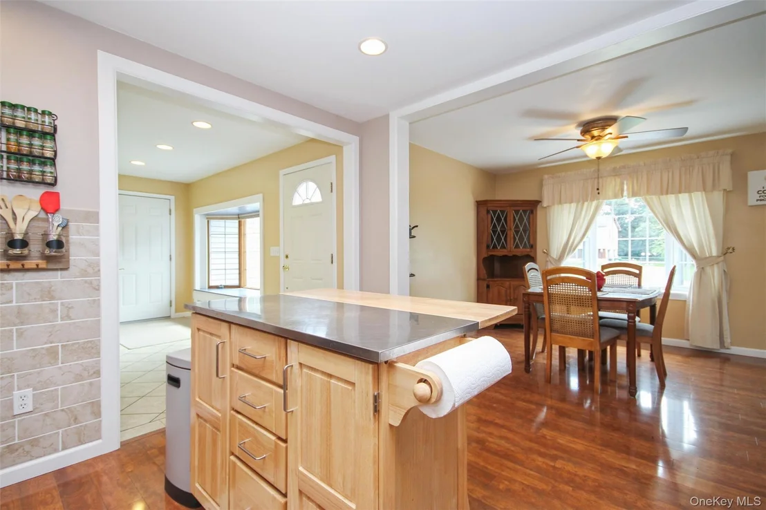 Photo of 183 Fulton Street