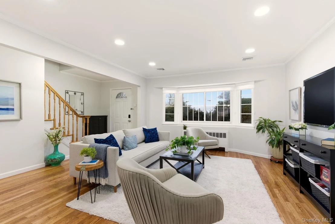 Photo of 225 Willets Lane